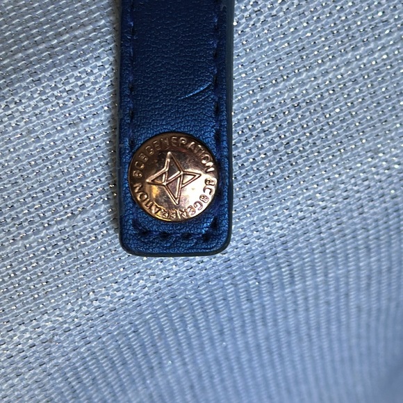 BCBGeneration DAY DREAM affirmation bracelet - Picture 3 of 6